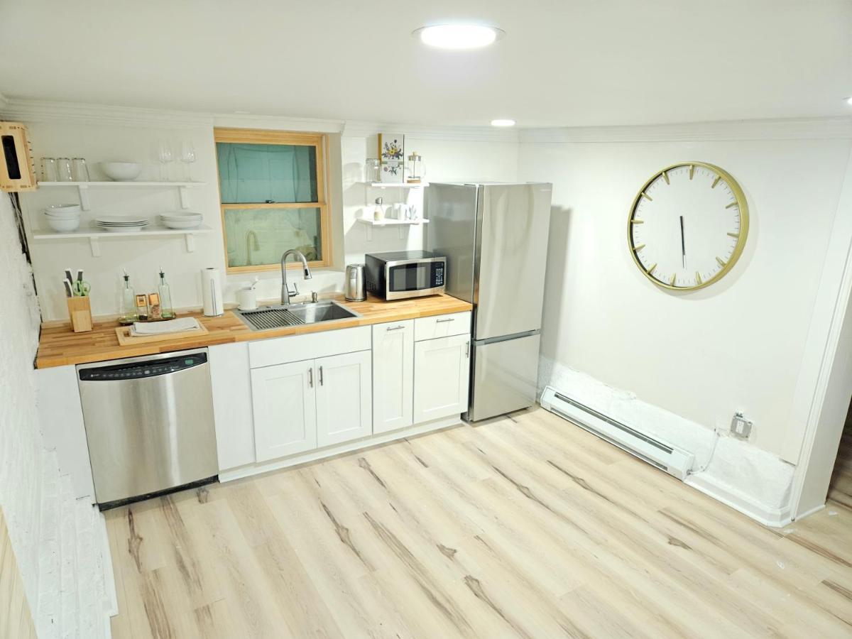 2-Bedroom In The Heart Of DEN Екстериор снимка